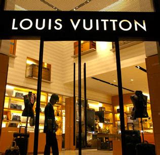 stipendio addetta vendite louis vuitton|Stipendi Louis Vuitton .